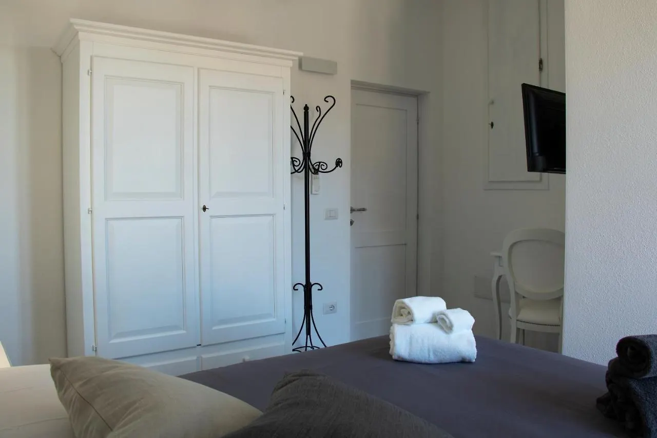 Bed & Breakfast Zia Menga - Luogosanto Sardinia 0*,